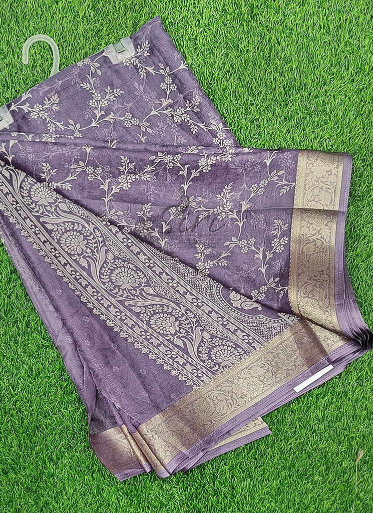 Lovely Printed Georgette Saree in Self Design