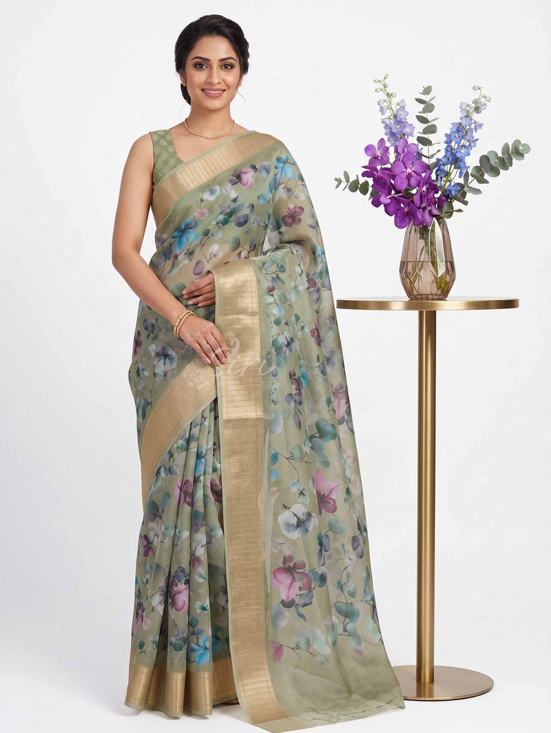 Lovely Crepe Organza Saree in Digital Print