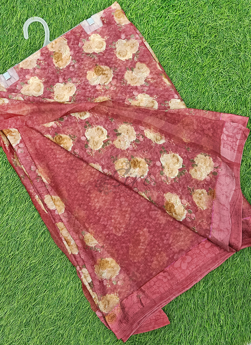 Beautiful Georgette Saree in Self Design