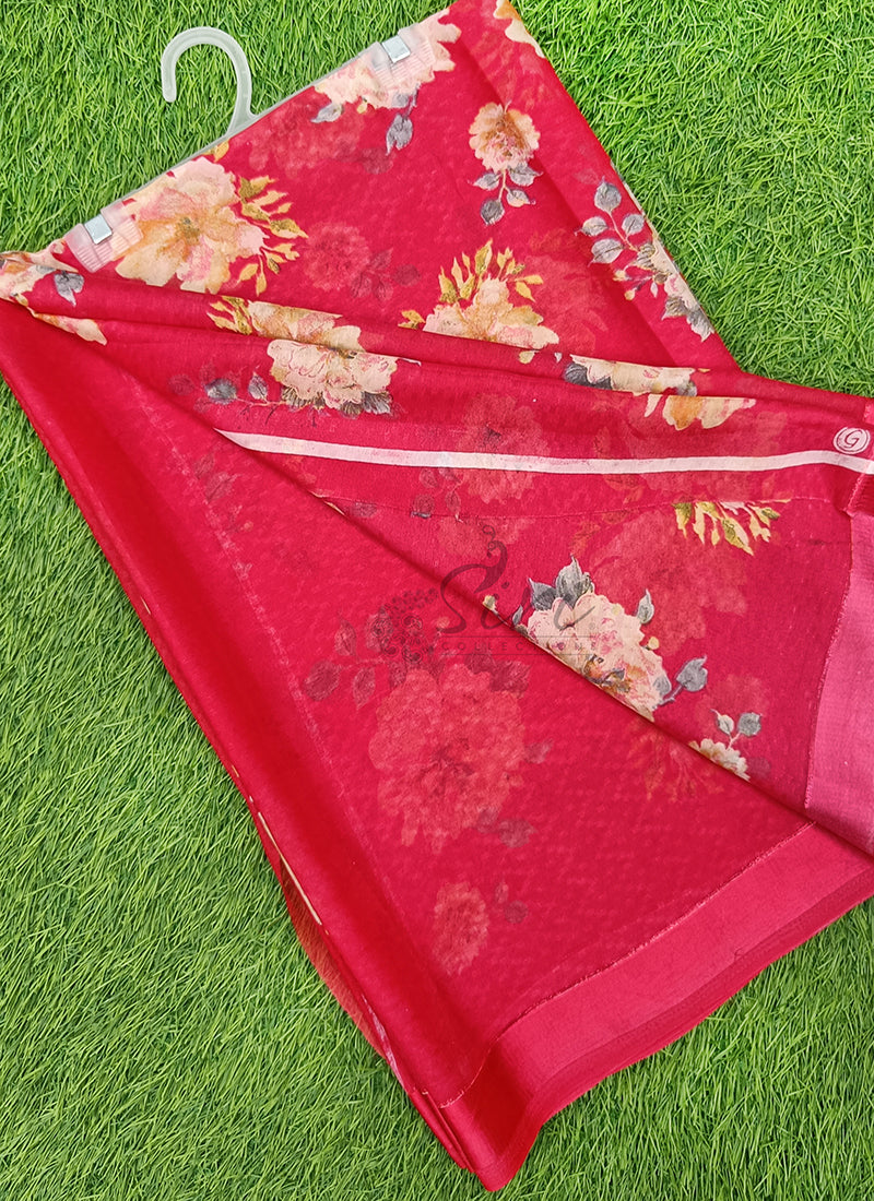 Beautiful Georgette Saree in Self Design