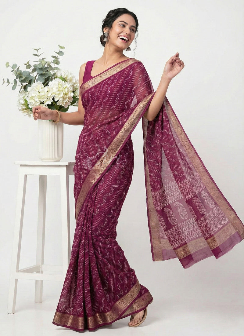 Lovely Printed Georgette Saree in Self Design
