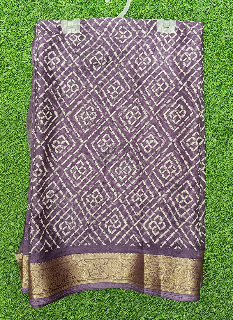 Lovely Printed Georgette Saree in Self Design