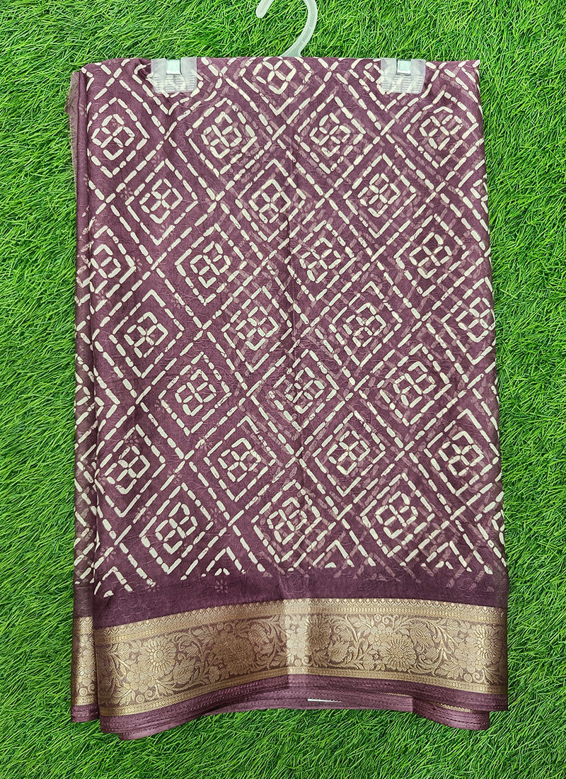 Lovely Printed Georgette Saree in Self Design