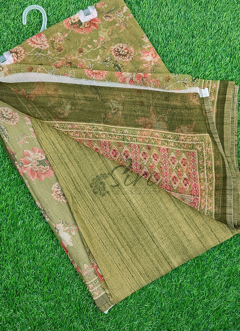 Lovely Digital Print Premium Chiffon Saree