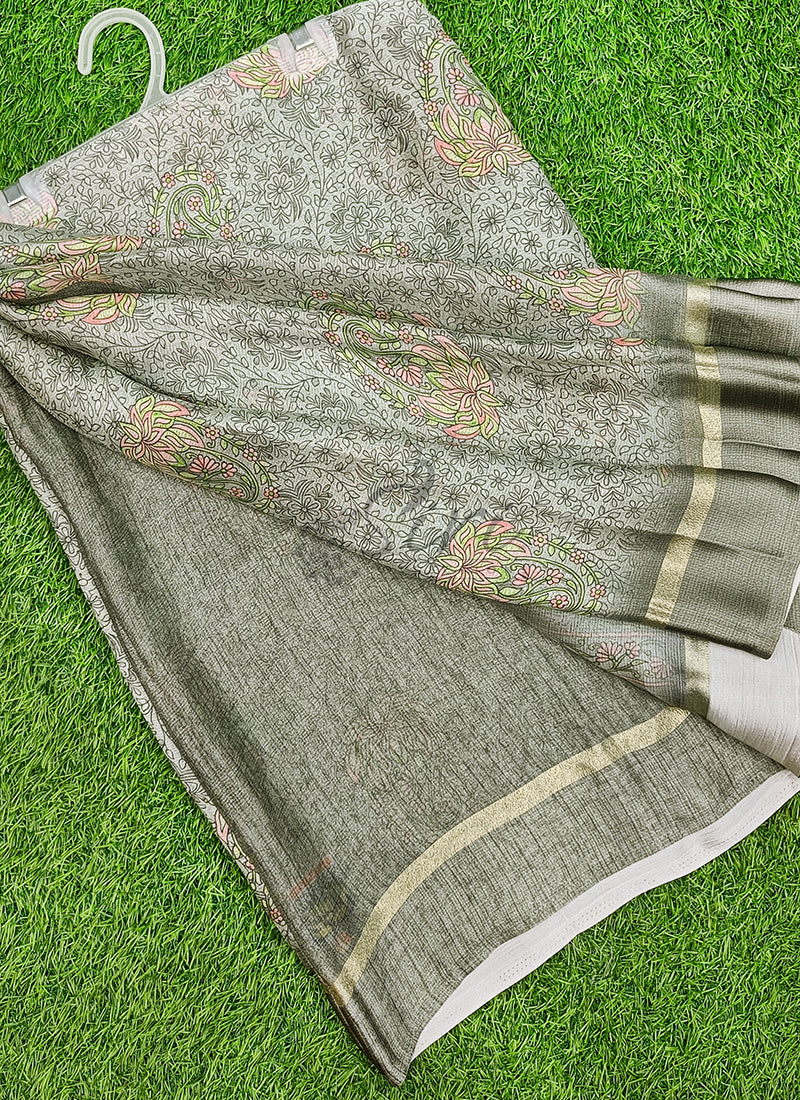 Beautiful Digital Print Chiffon Saree in Satin Borders