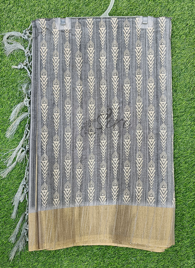 Beautiful Digital Print Matka Silk Saree