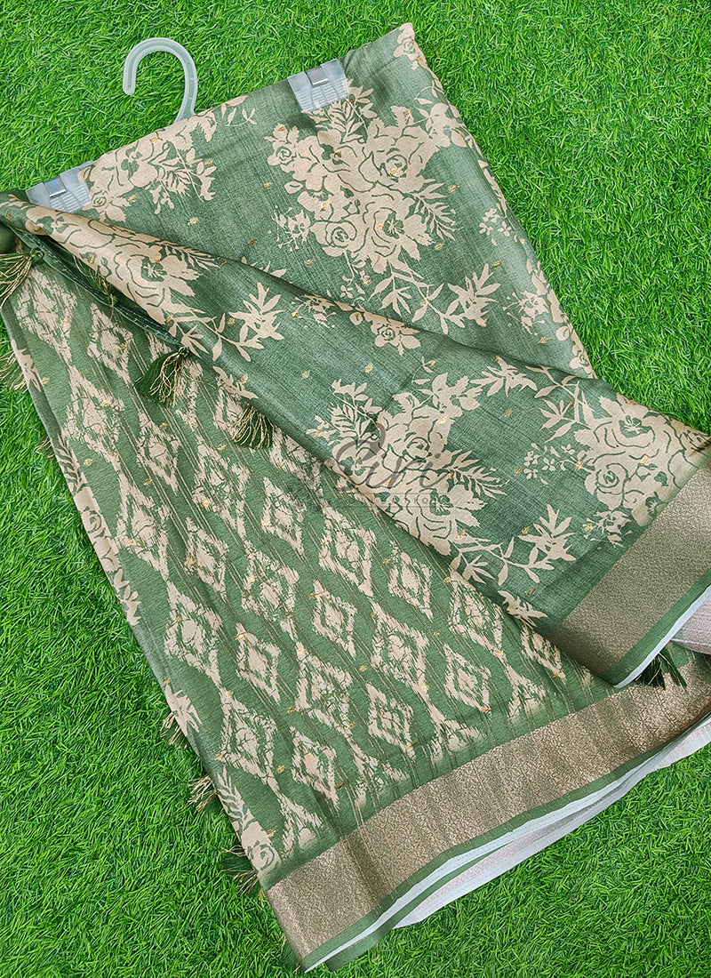 Beautiful Digital Print Soft Silk Saree