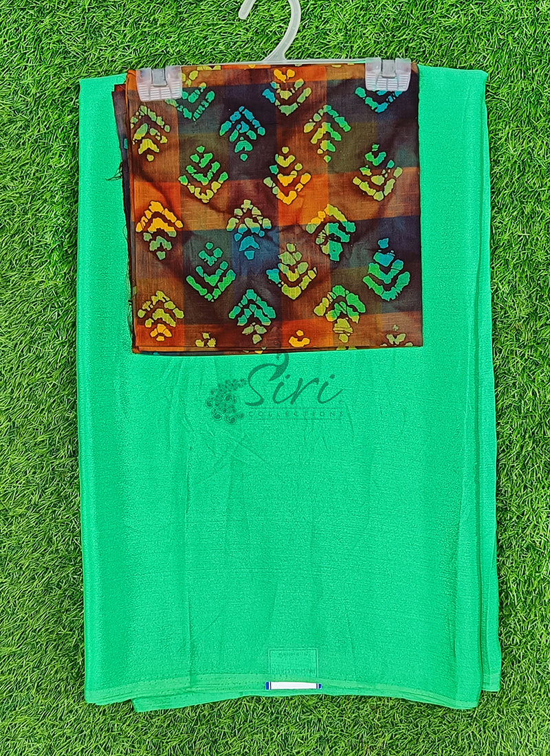 Lovely Crepe Saree With Printed Blouse