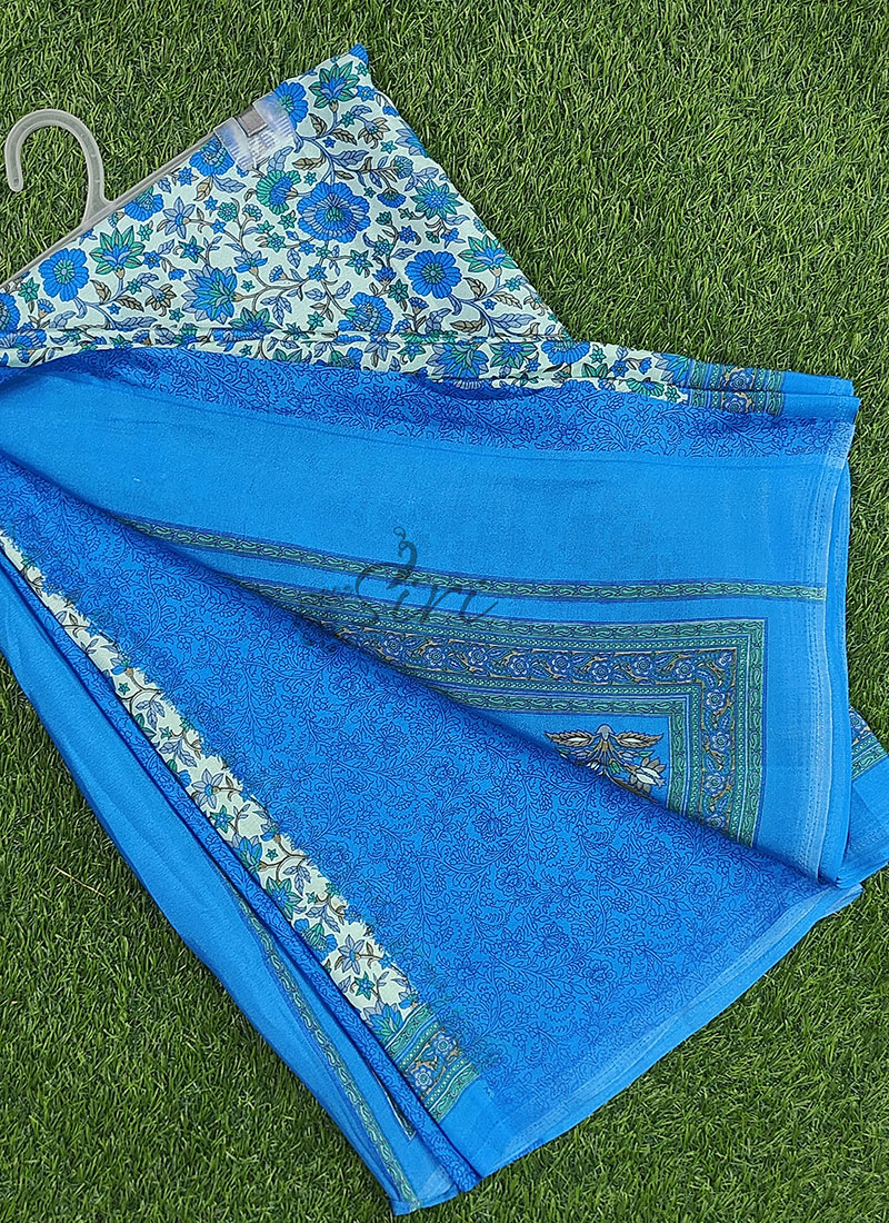 Latest Beautiful Printed Crepe Saree with Blouse