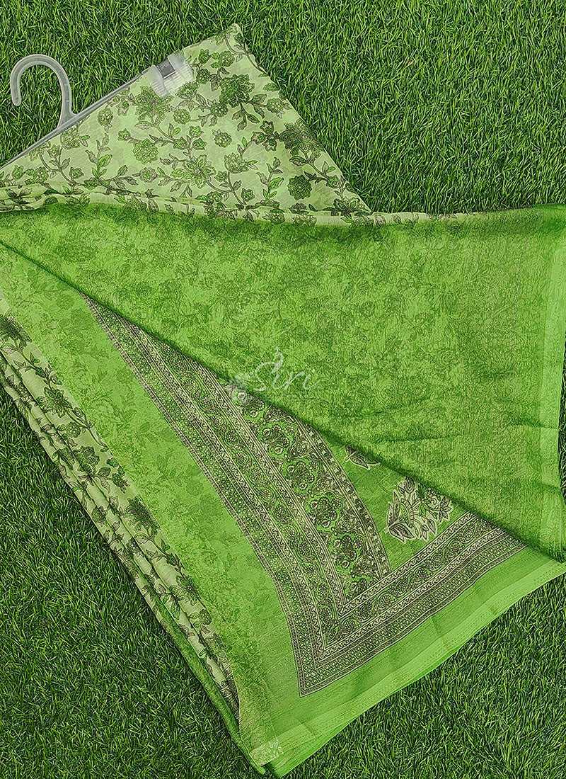 Latest Beautiful Printed Chiffon Saree with Blouse